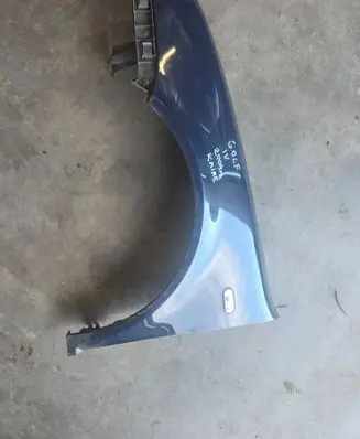Volkswagen Golf IV Fender 