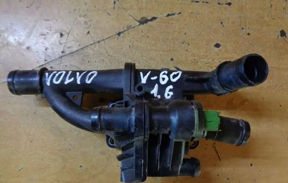 Thermostat/thermostat housing
