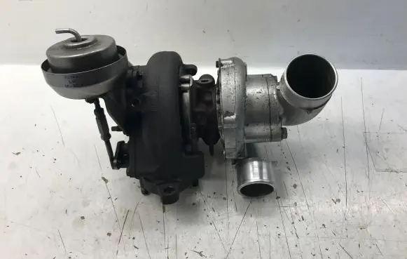 Toyota Corolla Verso AR10 Turbo 172010R020 10A6F50590 06022101777