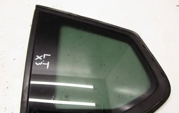 BMW X3 F25 Rear side window 7205645