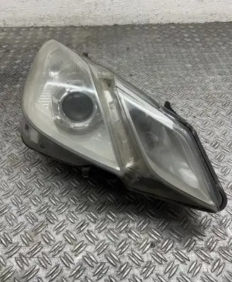 Mercedes-Benz E C207 W207 Headlight/headlamp A2078204861
