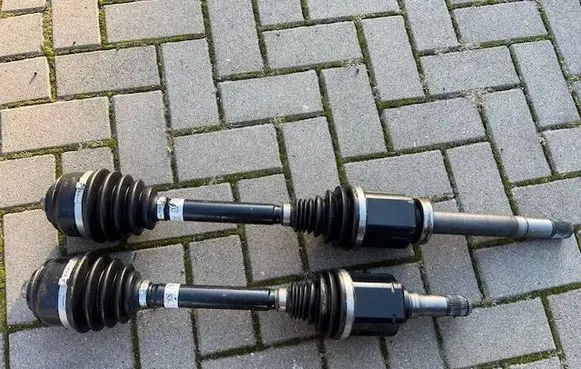 Mercedes-Benz Vito Viano W638 Front driveshaft A4473306700 A4473306800