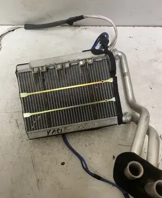 Toyota Yaris Air conditioning (A/C) radiator (interior) 