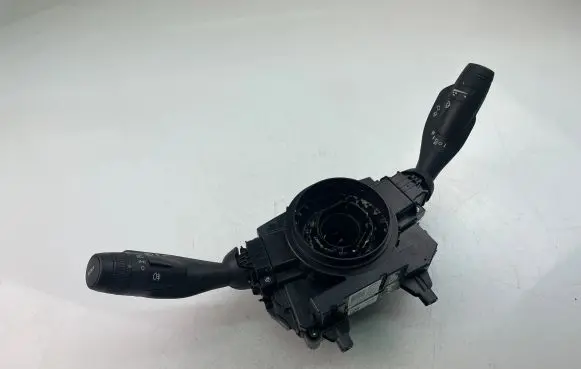 Volvo S90, V90 Indicator stalk 31443889