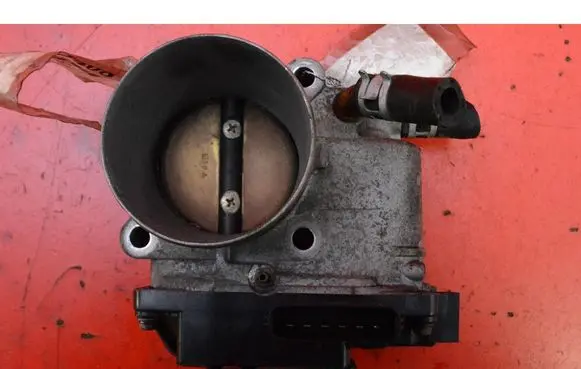 Mitsubishi Grandis Throttle body valve 