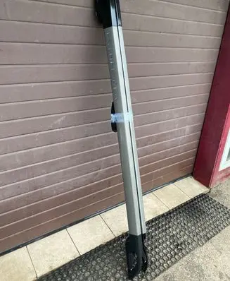Nissan Pathfinder R51 Roof bar rail 1203041
