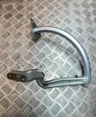 Volkswagen PASSAT B6 Tailgate/trunk/boot hinge 3C5827301