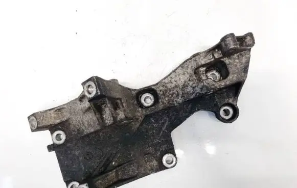 Audi A2 Engine mounting bracket 045903143E