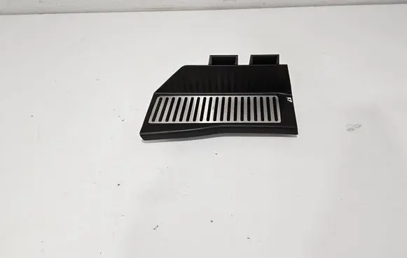 Chevrolet Corvette C8 Foot rest pad/dead pedal 84615374