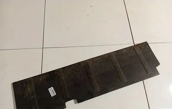 Mitsubishi Outlander Other trunk/boot trim element 7240A024