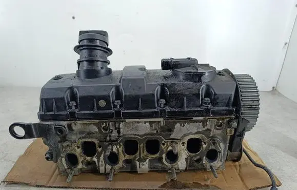 Volkswagen Golf IV Engine head 038103373R