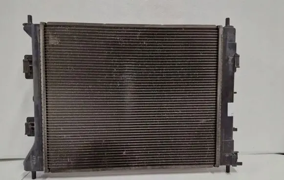 Hyundai i30 Coolant radiator