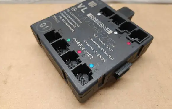 Mercedes-Benz E W212 Door control unit/module A2129004202 A2129028001 A2128203726