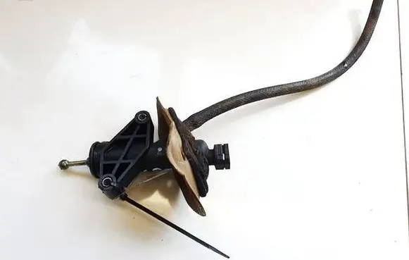 Jaguar X-Type Clutch master cylinder 1X437A543AB