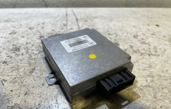 Mercedes-Benz E W211 Other control units/modules A2118206185 2855V0014 3163215
