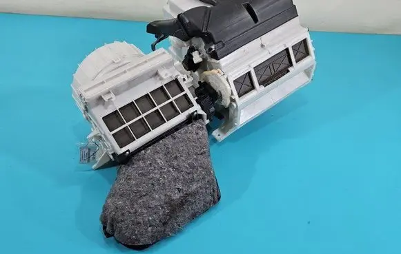 Interior heater climate box assembly