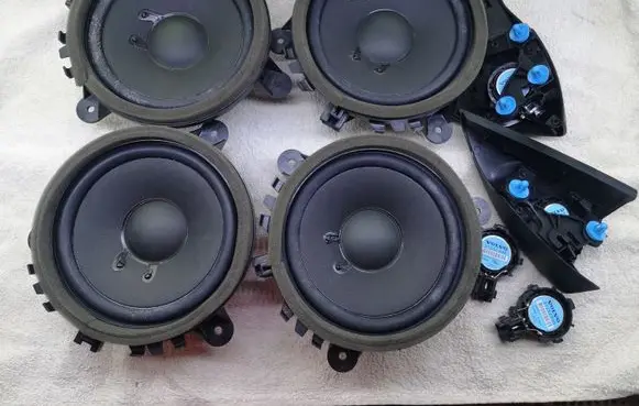 Volvo V60 Audio system kit 30657445 31252330