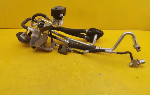 Audi Q8 Air conditioning (A/C) expansion valve 4M1816112M 4M0820339H 4M1816720AA