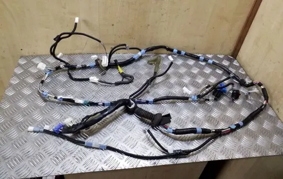 Lexus RX 330 - 350 - 400H Tailgate/trunk wiring harness 8218448160
