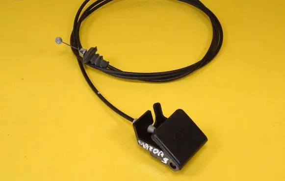 Mazda 5 Engine bonnet/hood lock release cable 