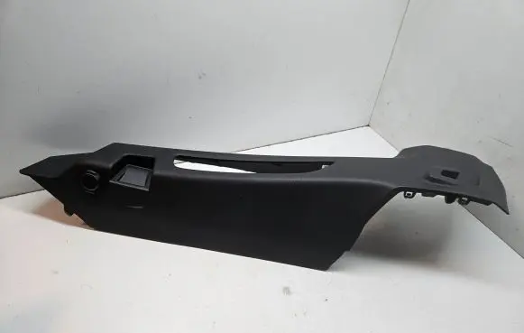 Peugeot 5008 II Other trunk/boot trim element 9811349977