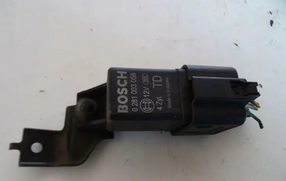 Honda Civic IX Glow plug pre-heat relay 0281003056