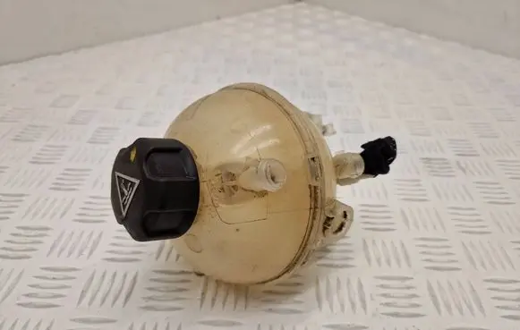 Peugeot 5008 II Coolant expansion tank/reservoir 9678514680 9678125980