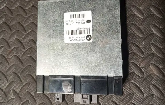 BMW 5 GT F07 Voltage converter/converter module 9247159 8ES01002000 0176440736