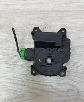 Cadillac SRX Air flap motor/actuator AW0637008140