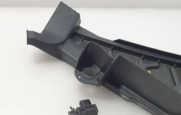 Audi A3 S3 8P Other exterior part 8P1819979A 4B0907659A