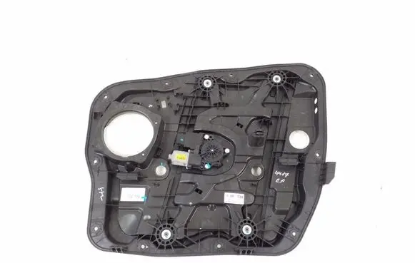 Hyundai Santa Fe Front door window regulator with motor 824802W190