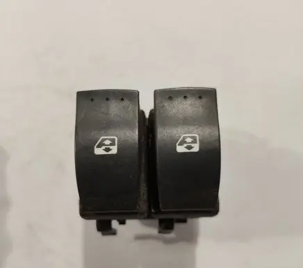 Renault Scenic II - Grand scenic II Electric window control switch 315033A