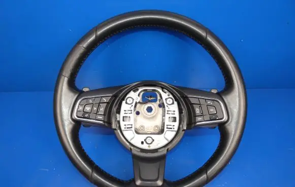 Jaguar F-Pace Steering wheel 
