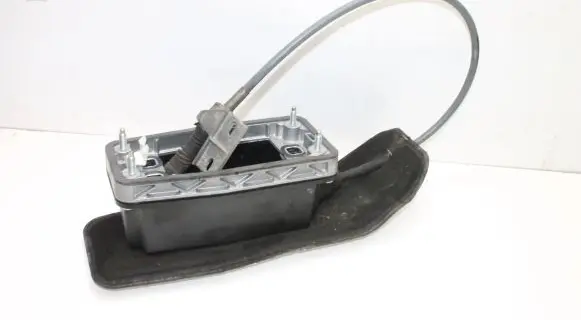 Volkswagen Phaeton Gear shifter/selector 8E0713281