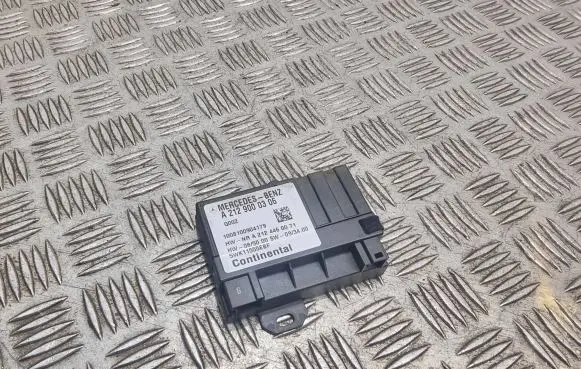 Mercedes-Benz E W212 Fuel injection pump control unit/module A2129000306 5WK11555EBF 1008100904179