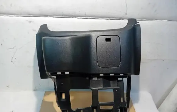 Opel Vivaro Center console