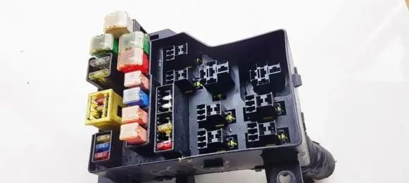 Volvo S40, V40 Fuse box set