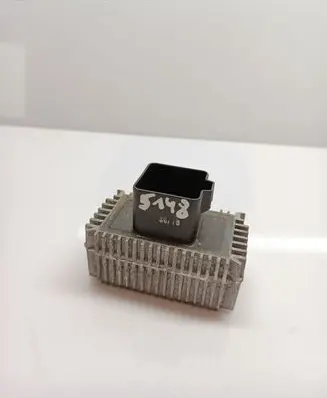 Suzuki SX4 Glow plug pre-heat relay E2119120722 GSE143