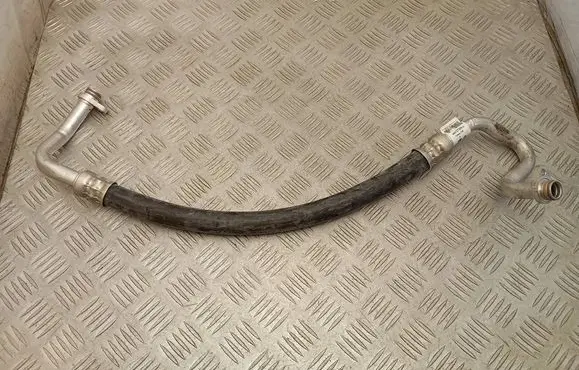 Peugeot 5008 II Air conditioning (A/C) pipe/hose 9839378980
