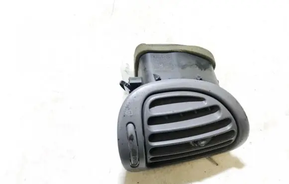 Peugeot 206 Dash center air vent grill 9632184877