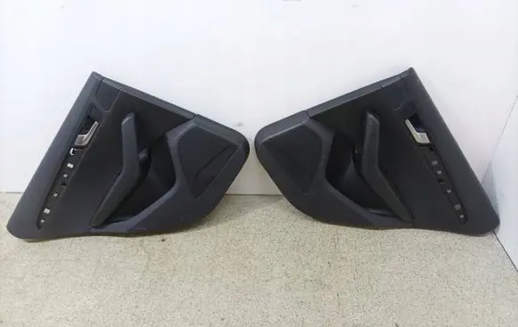 Audi Q5 SQ5 Front door card panel trim