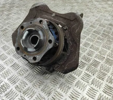Porsche 911 996 Rear wheel hub 99633161106
