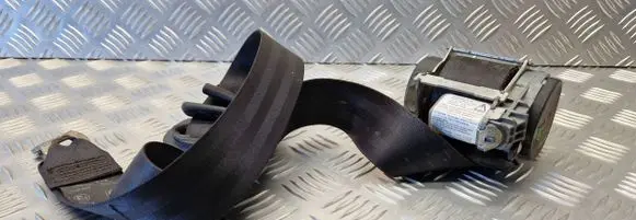 Volkswagen Jetta V Front seatbelt 1K4857706E