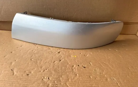 Volkswagen Transporter - Caravelle T5 Front bumper splitter molding 7H5807717