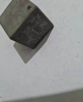 Volkswagen PASSAT B3 Other relay 171906383 22205007