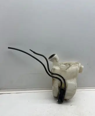 Windshield washer fluid reservoir/tank