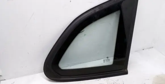 BMW X1 E84 Rear side window 43R00048 E00025520C