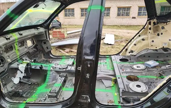 BMW X5 F15 Rear sill (body part) 