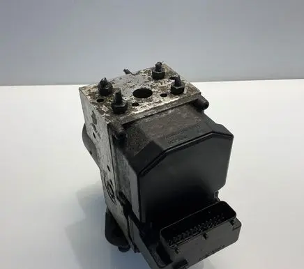 Mercedes-Benz Sprinter W901 W902 W903 W904 ABS Pump A0004460789 0004460789