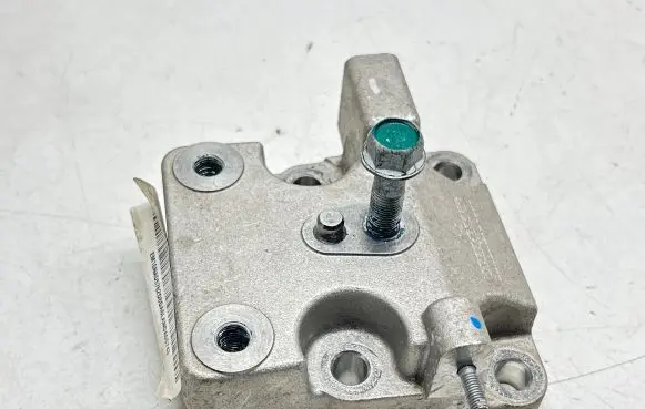 KIA Niro Engine mounting bracket RJAA0231 4521118JA0